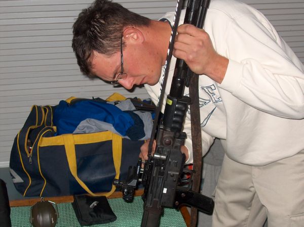 Kontrolle der Schrauben