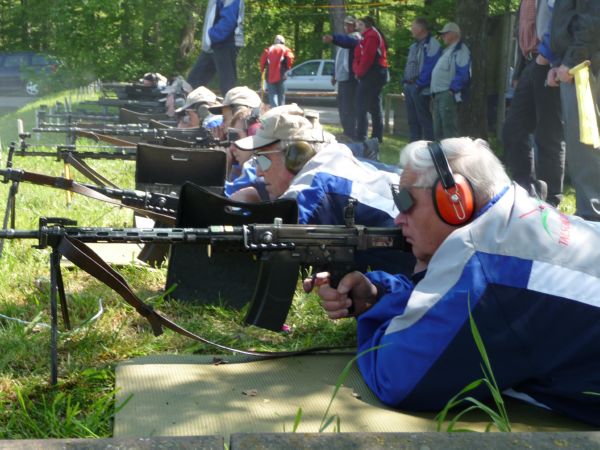 alle L�ger von Talsch�tzen besetzt