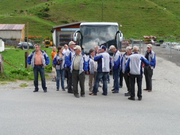 Alle wieder da am Morgen; Abfahrt zur Furka Dampfbahn
